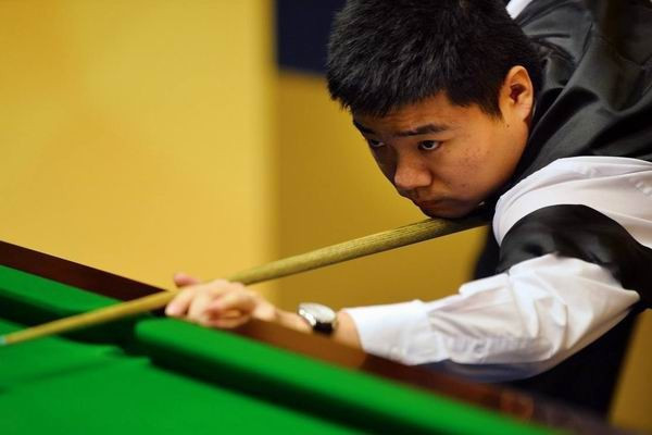 能与数据团 能与数据团