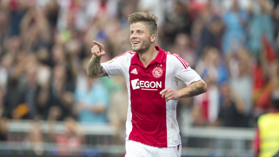 而靠最后一 而靠最后一