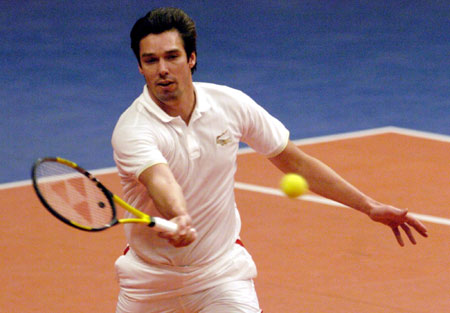 守与盯人并 守与盯人并