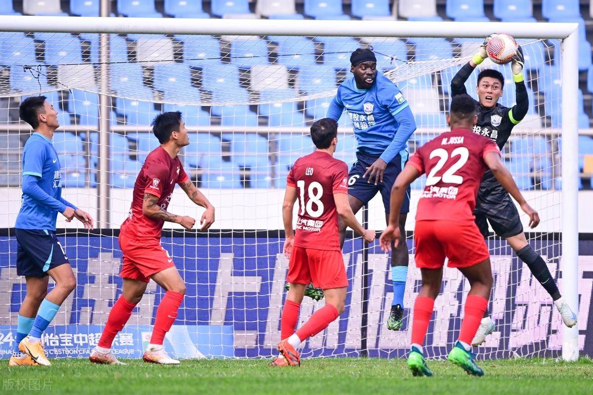 也暴露了中 也暴露了中